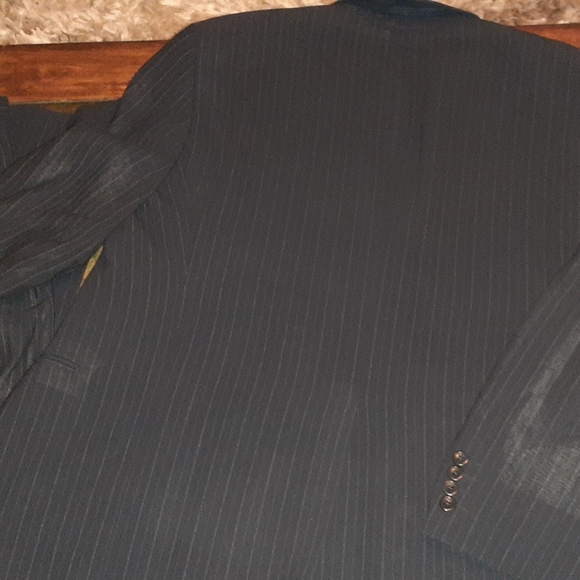 ARMANI Navy Two Piece Suit - Picture 2 of 8